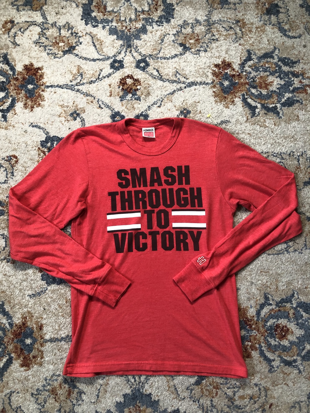 Homage Shirt Mens Small Red Smash Through To Victory Long Sleeve Made USA